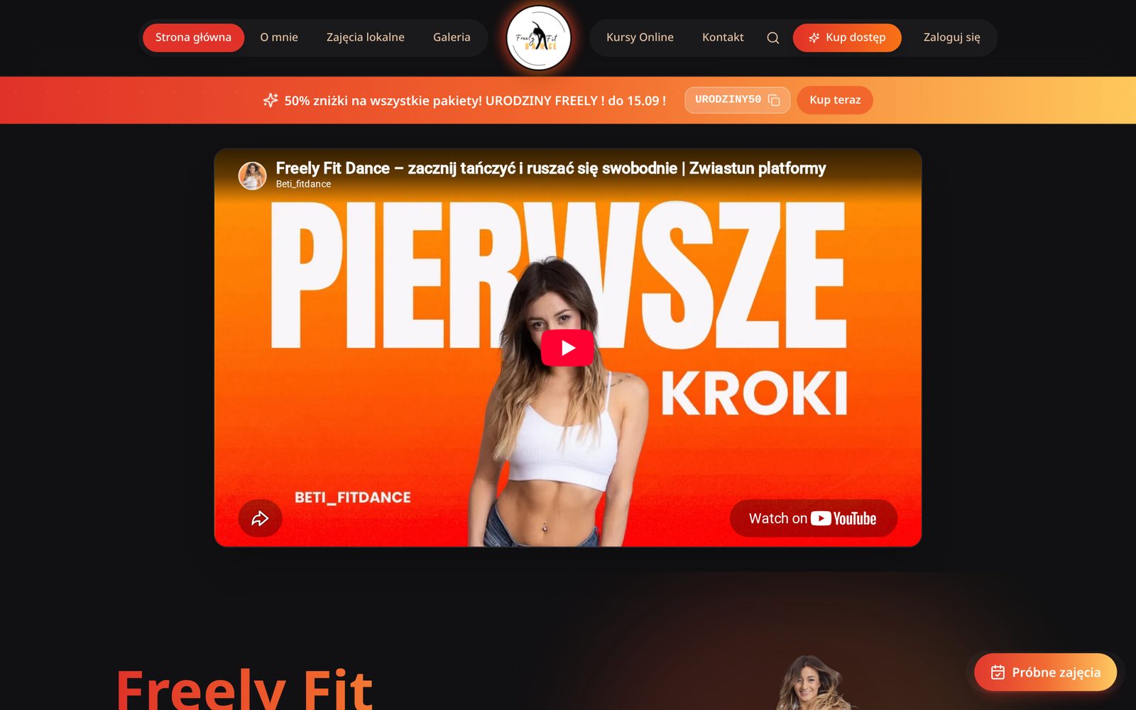 Forsiden til Freely Fit Dance med mørk meny, kampanjefelt og videopresentasjon av dansekursene.